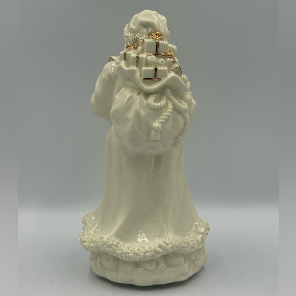 Ivory Porcelain Santa Claus Musical Figurine with Gold Trim - Picture 4 of 7